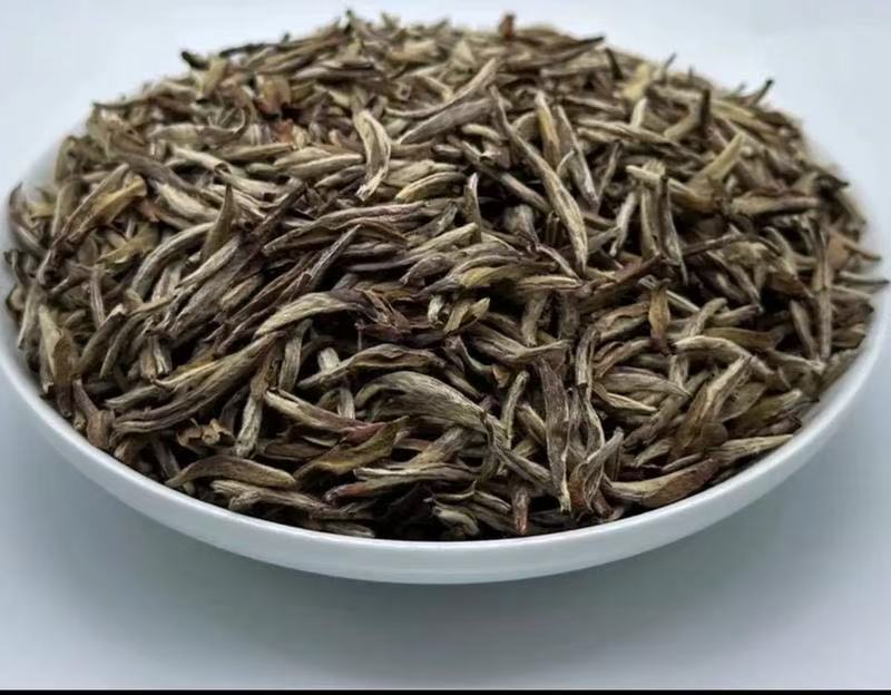 White Tip Silver Needle